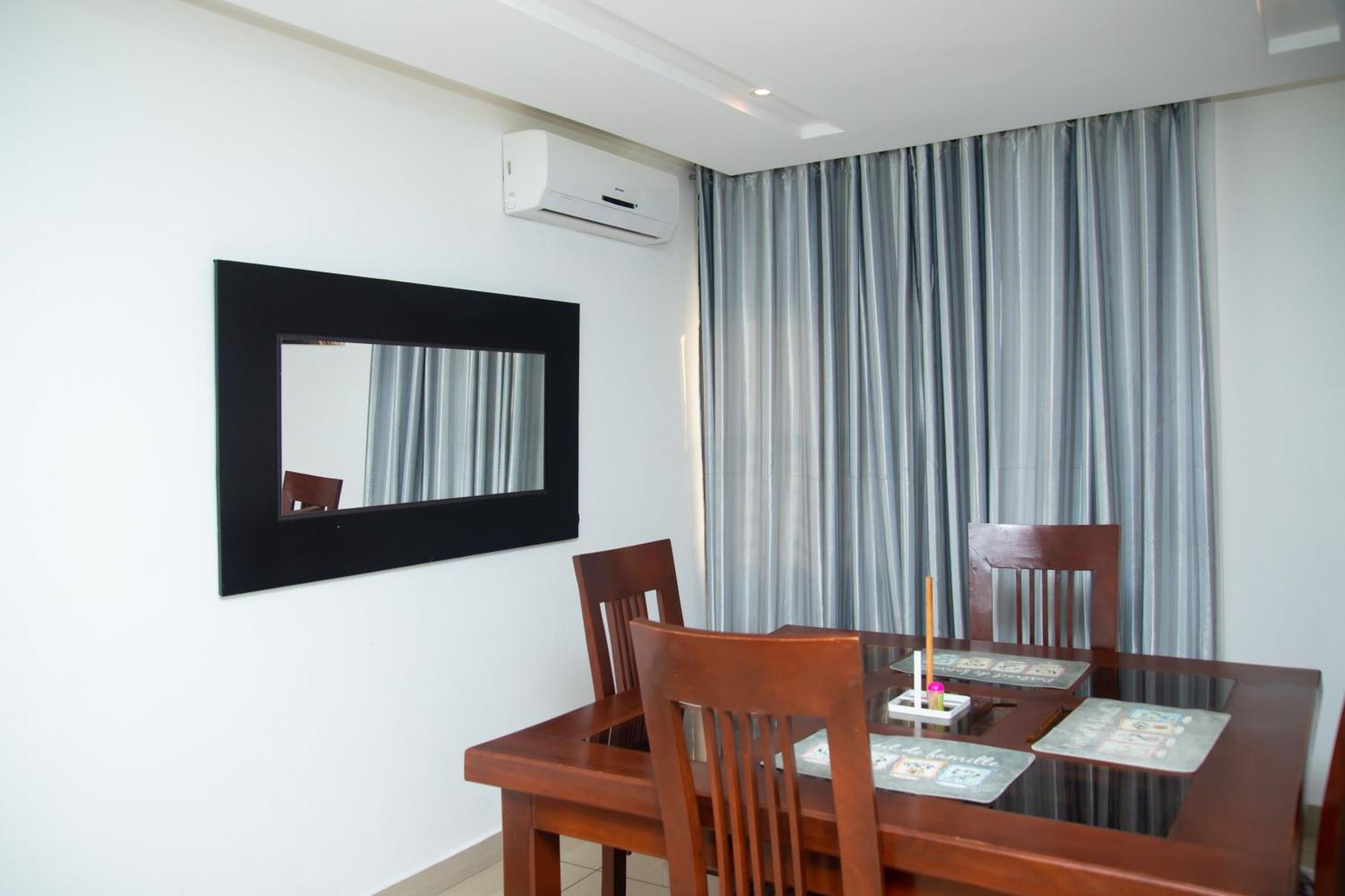 Apartament Imolease Hubert Sainte Rita Kotonu Zewnętrze zdjęcie