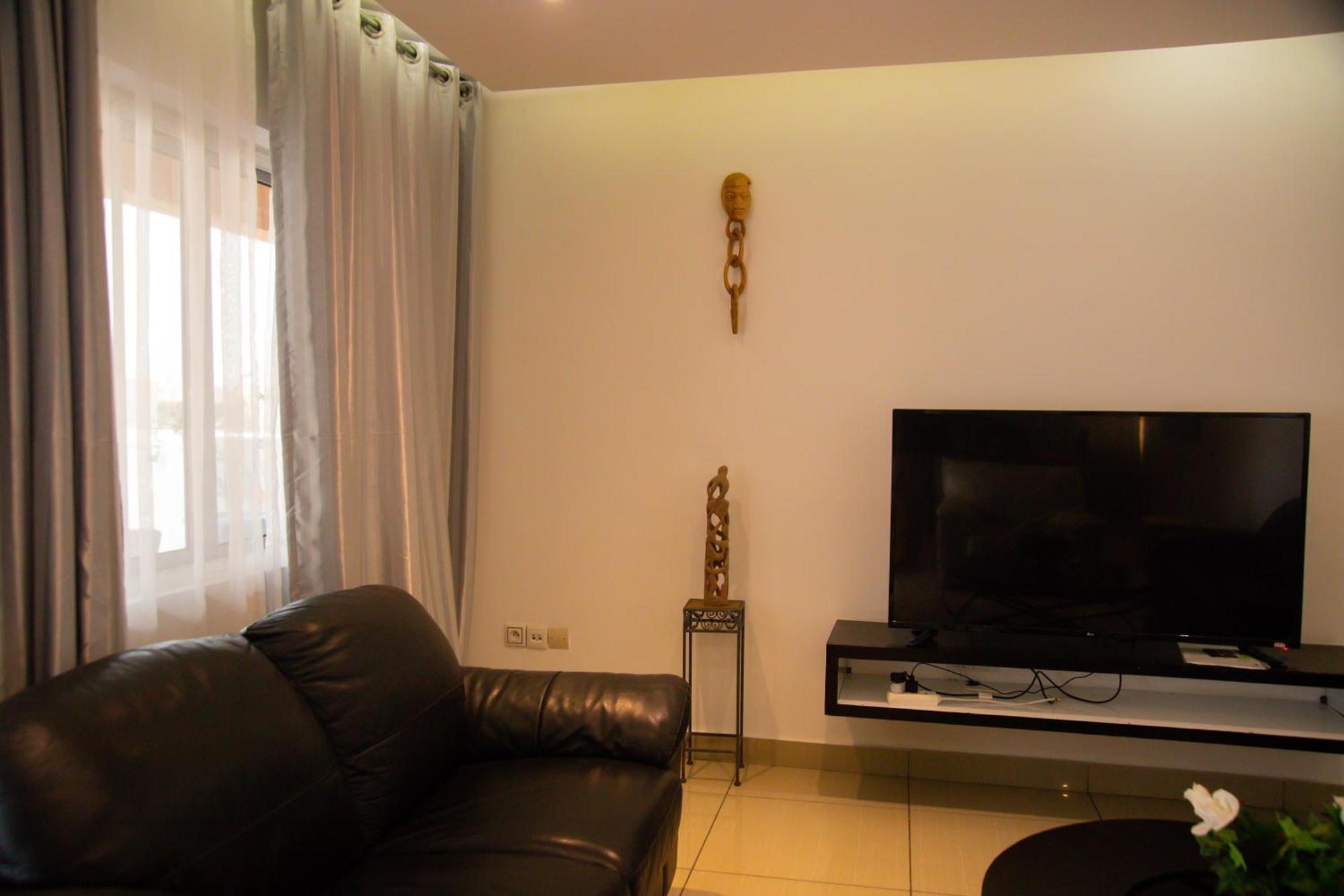 Apartament Imolease Hubert Sainte Rita Kotonu Zewnętrze zdjęcie