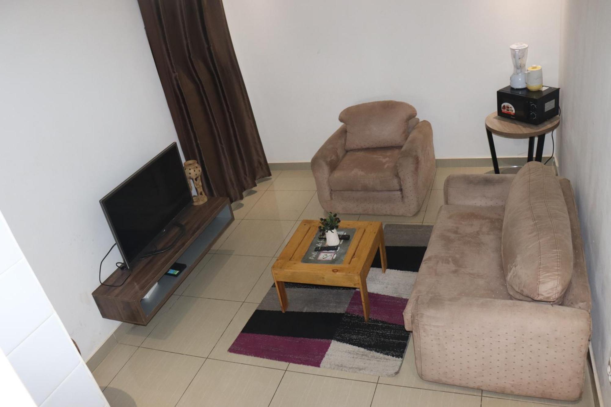 Apartament Imolease Hubert Sainte Rita Kotonu Zewnętrze zdjęcie