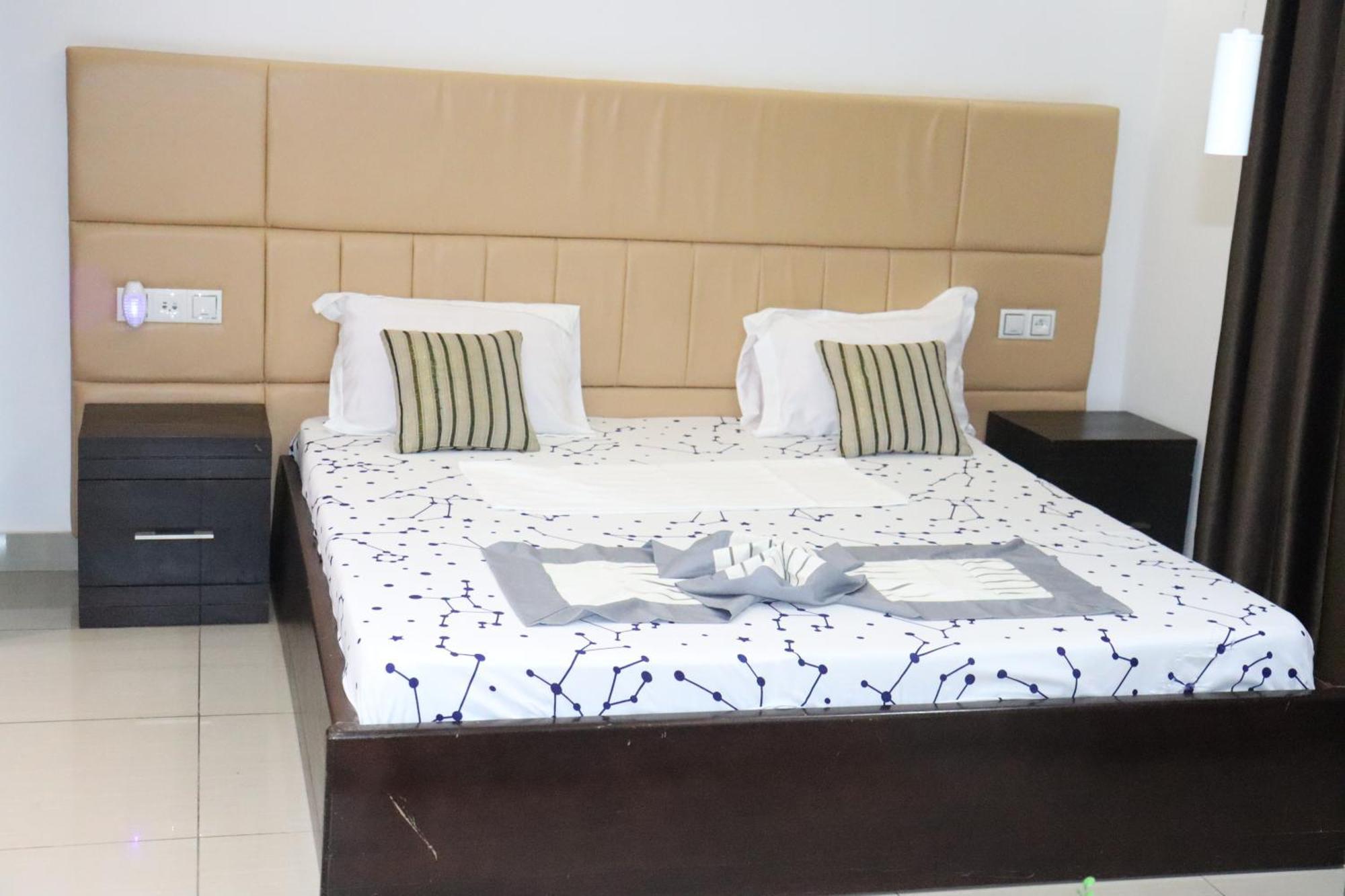 Apartament Imolease Hubert Sainte Rita Kotonu Zewnętrze zdjęcie