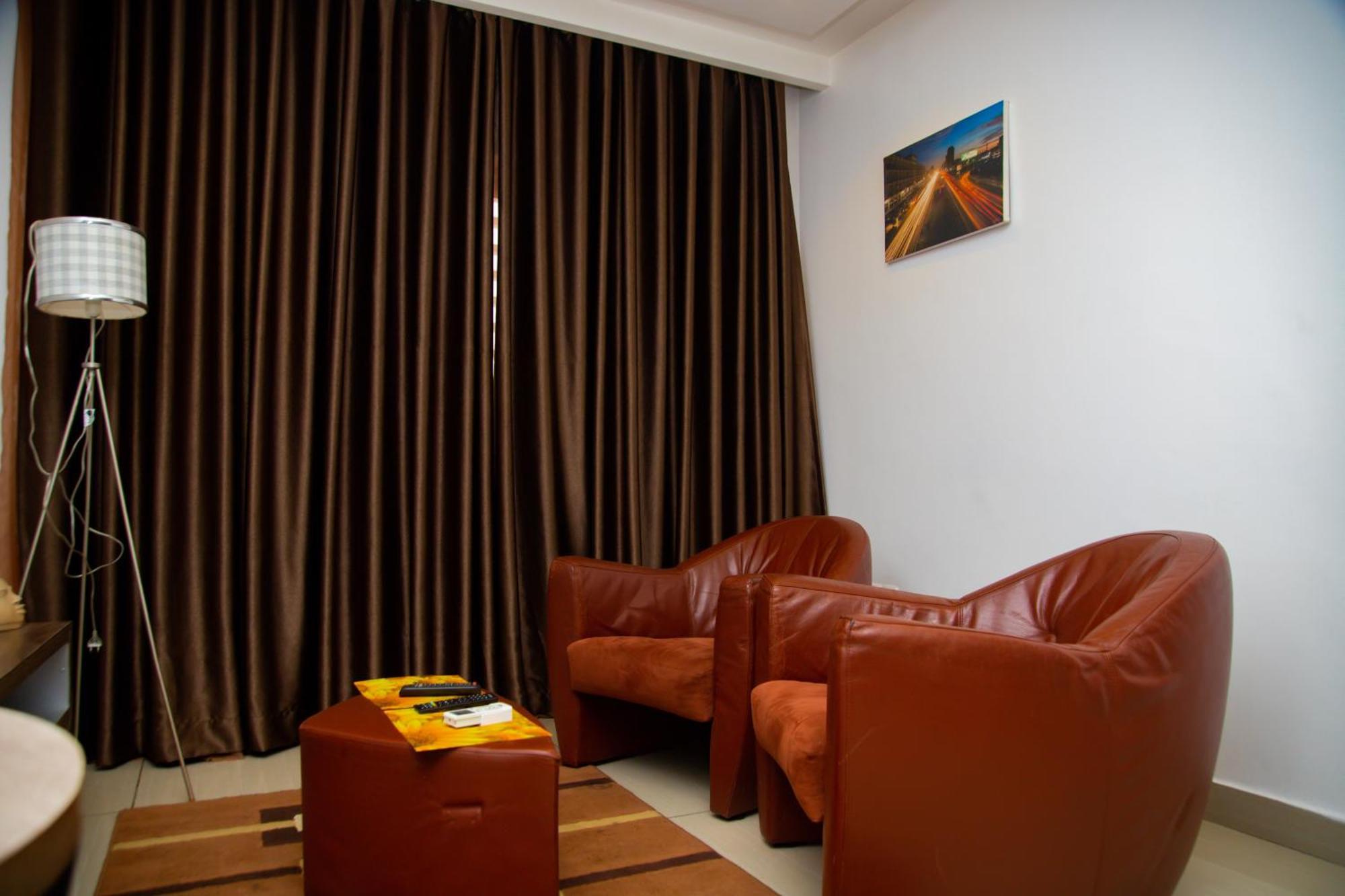 Apartament Imolease Hubert Sainte Rita Kotonu Zewnętrze zdjęcie