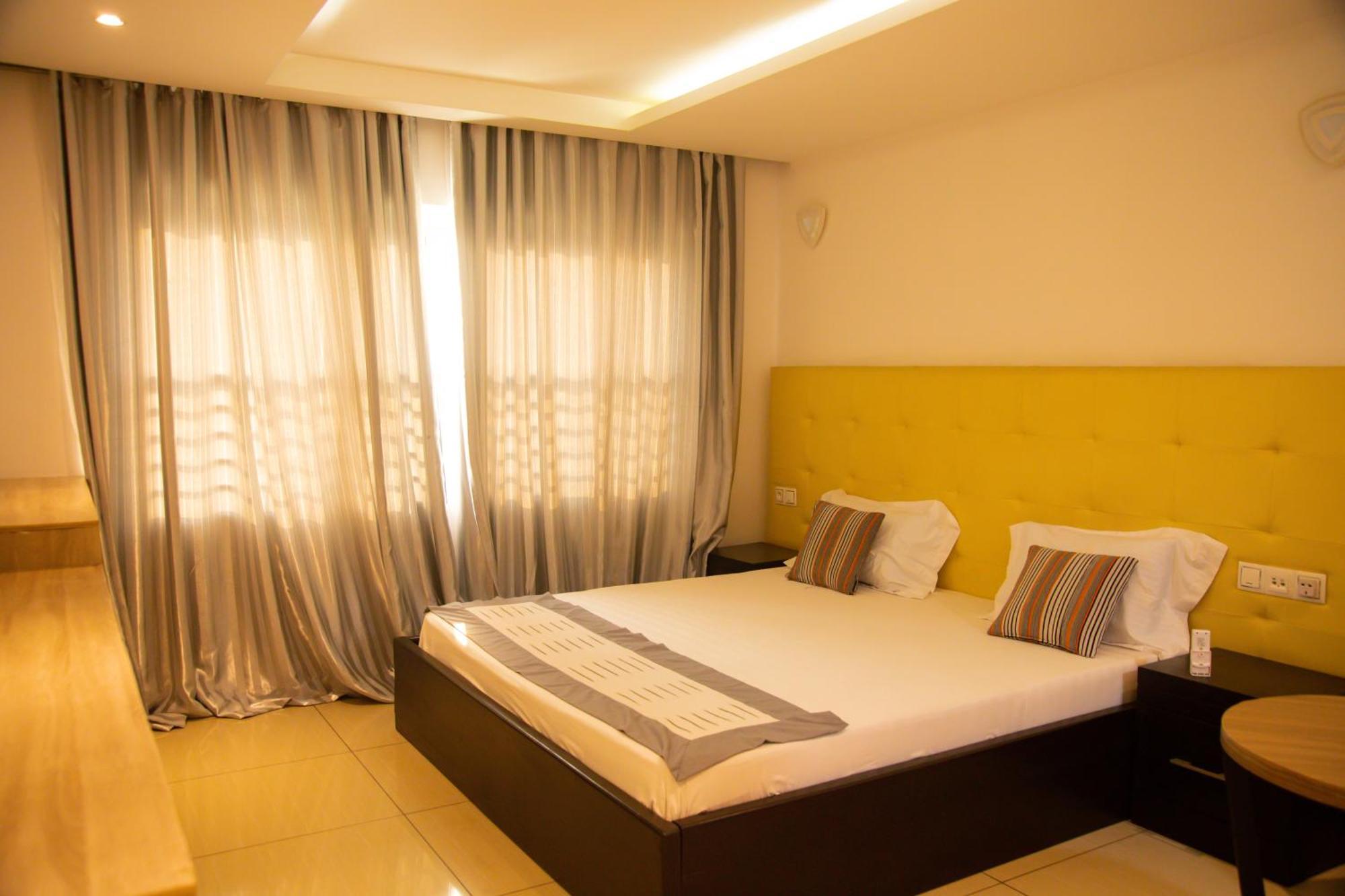 Apartament Imolease Hubert Sainte Rita Kotonu Zewnętrze zdjęcie