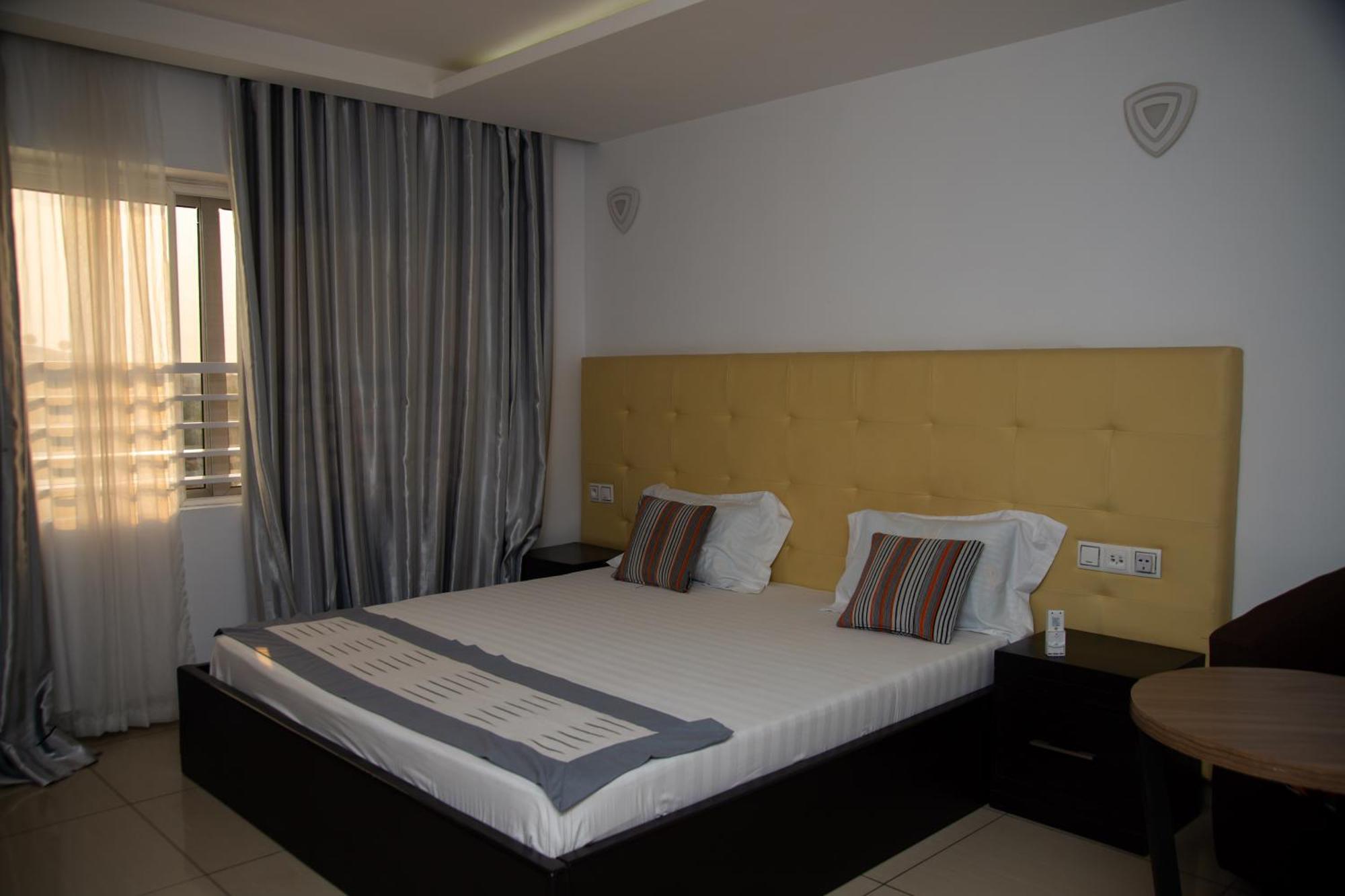 Apartament Imolease Hubert Sainte Rita Kotonu Zewnętrze zdjęcie